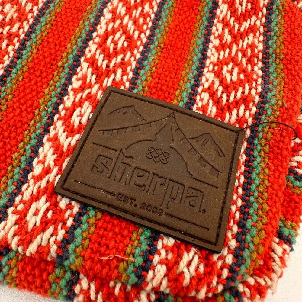 Sherpa Southwestern Aztec Zip Up Coin Purse Wallet